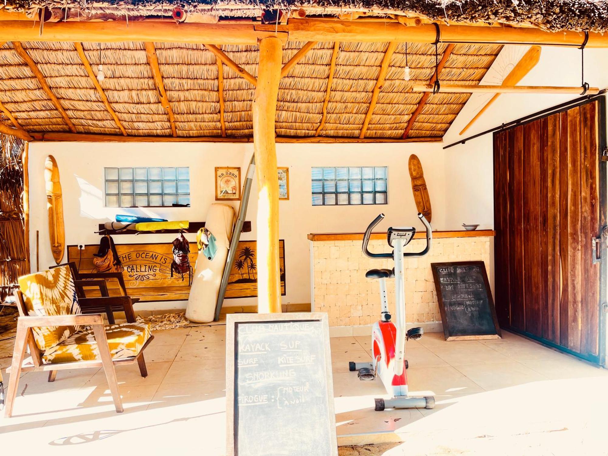 Vovo Telo Lodge トゥリアラ エクステリア 写真