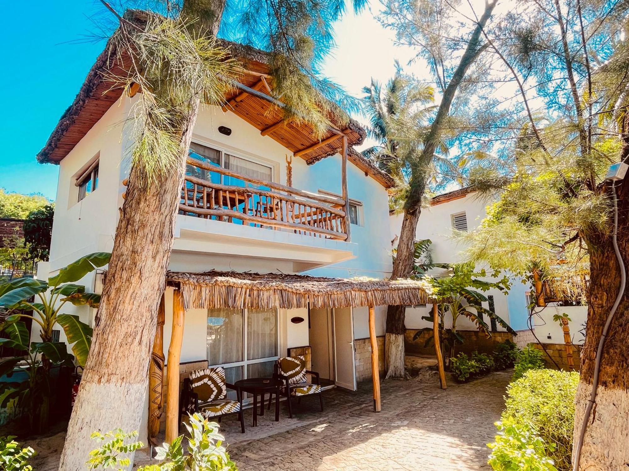 Vovo Telo Lodge トゥリアラ エクステリア 写真