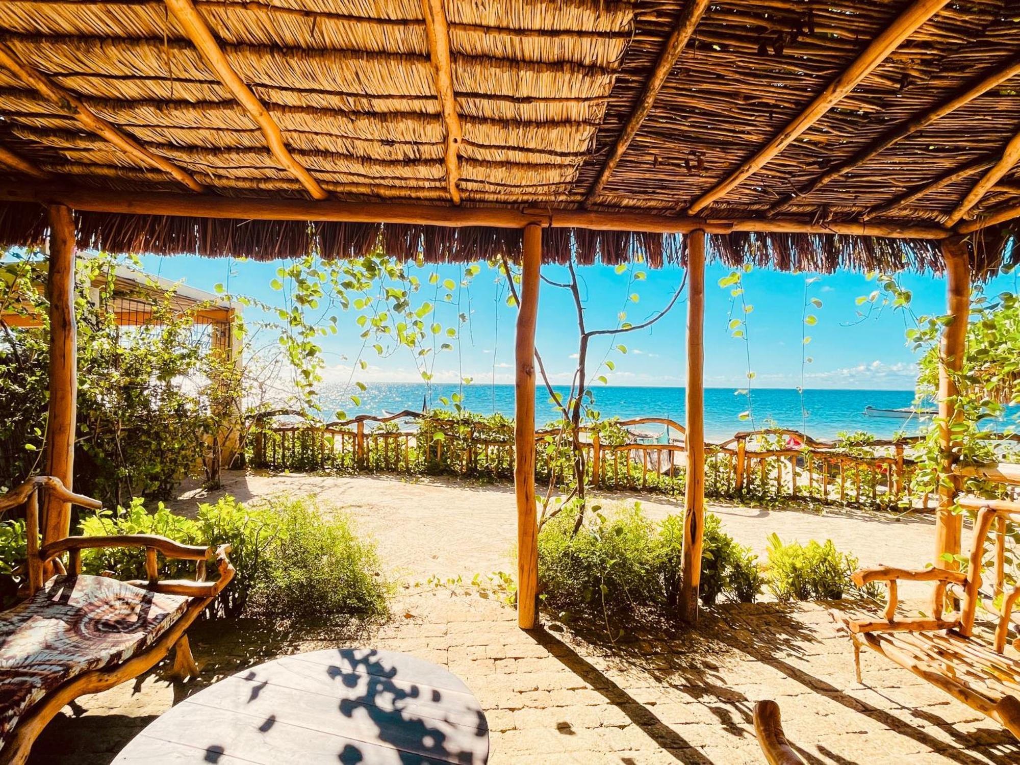 Vovo Telo Lodge トゥリアラ エクステリア 写真