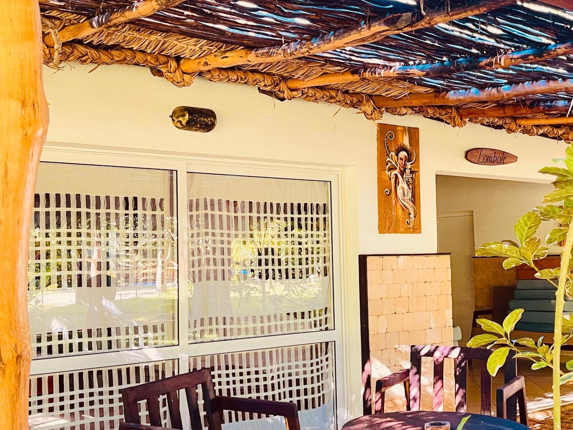 Vovo Telo Lodge トゥリアラ エクステリア 写真