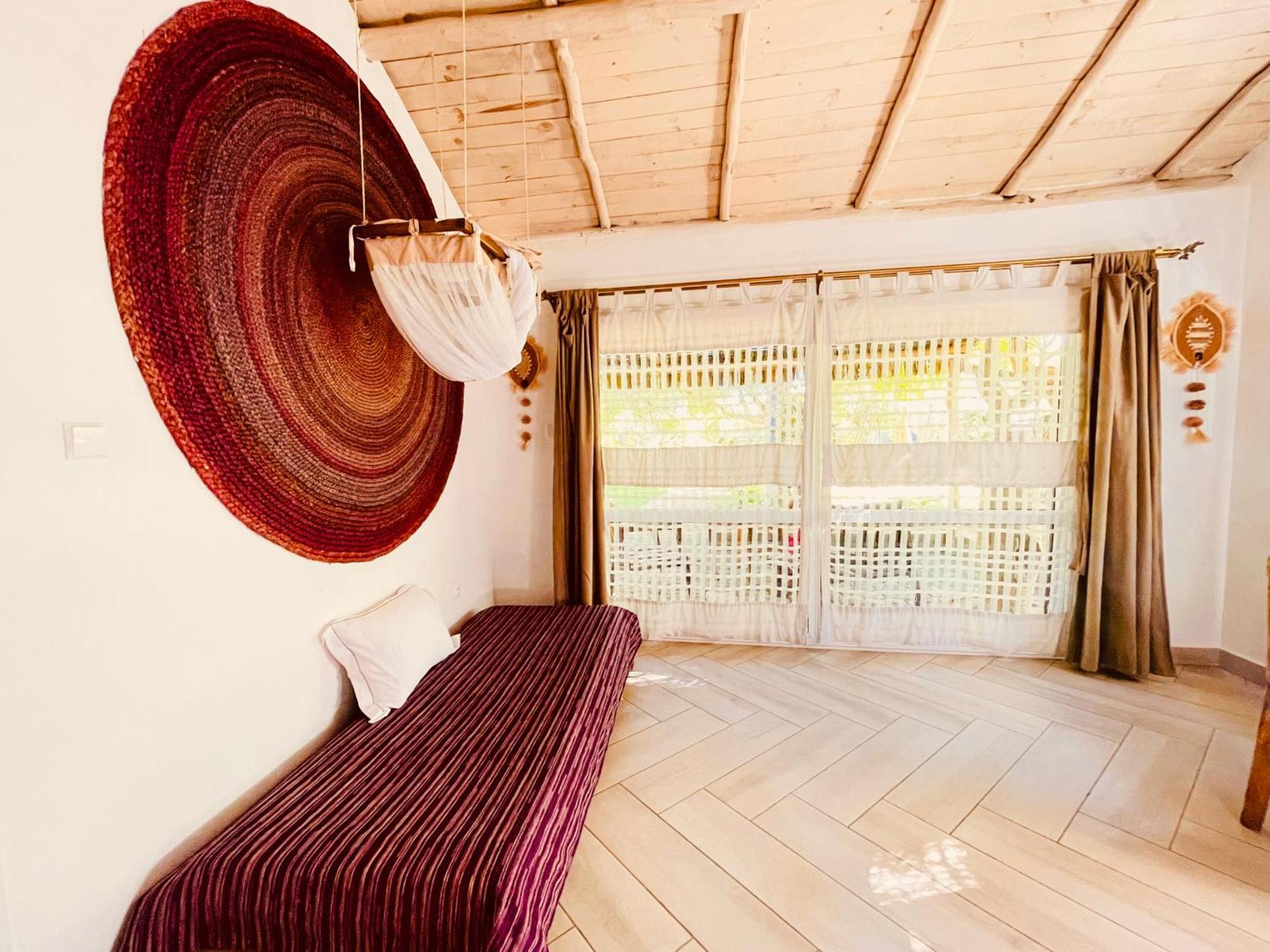 Vovo Telo Lodge トゥリアラ エクステリア 写真